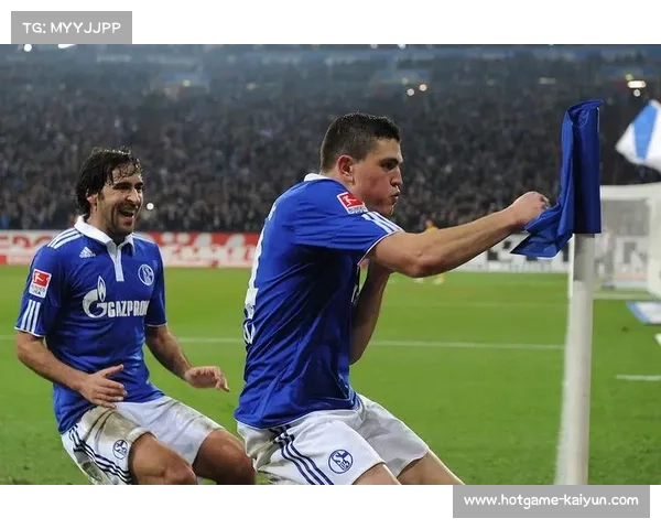 德甲纪录片拍摄启动，聚焦青年球员成长路